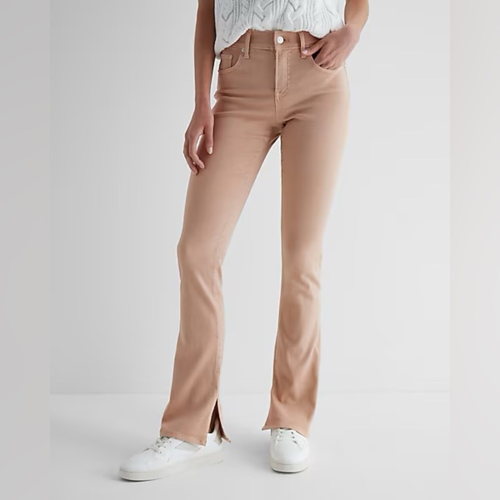 NWT EXPRESS SIZE‎ 0 Mid Rise Pink Skyscraper Jeans pants nude pink flare slit